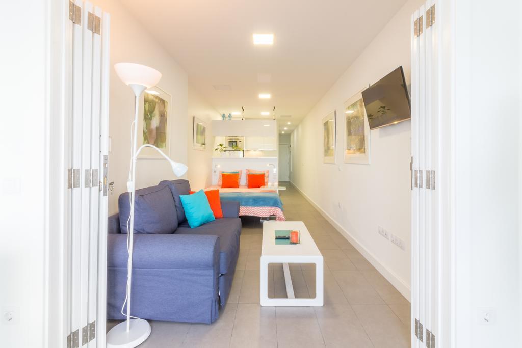 Living Las Canteras Homes - Beachfront Love Story Лас-Пальмас-де-Гран-Канария Экстерьер фото