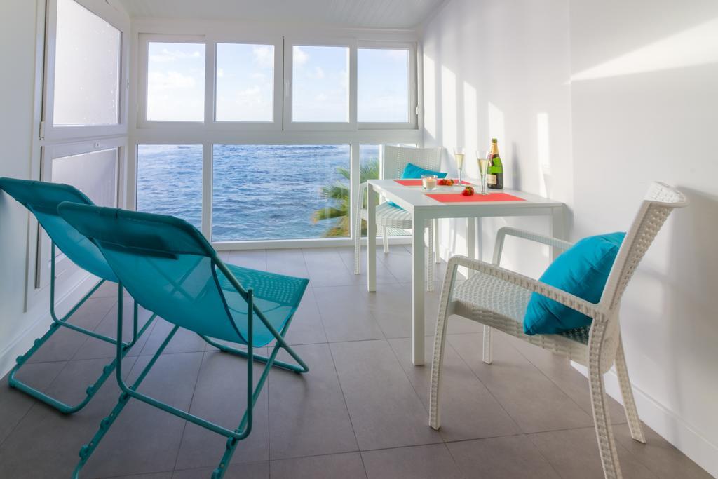 Living Las Canteras Homes - Beachfront Love Story Лас-Пальмас-де-Гран-Канария Экстерьер фото